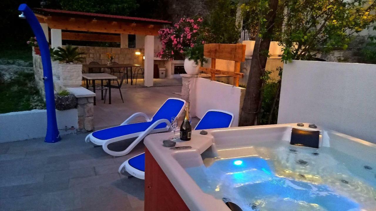 Apartmani Dalmacija Брела Экстерьер фото