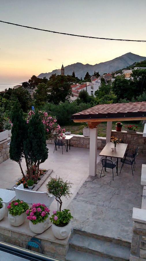 Apartmani Dalmacija Брела Экстерьер фото