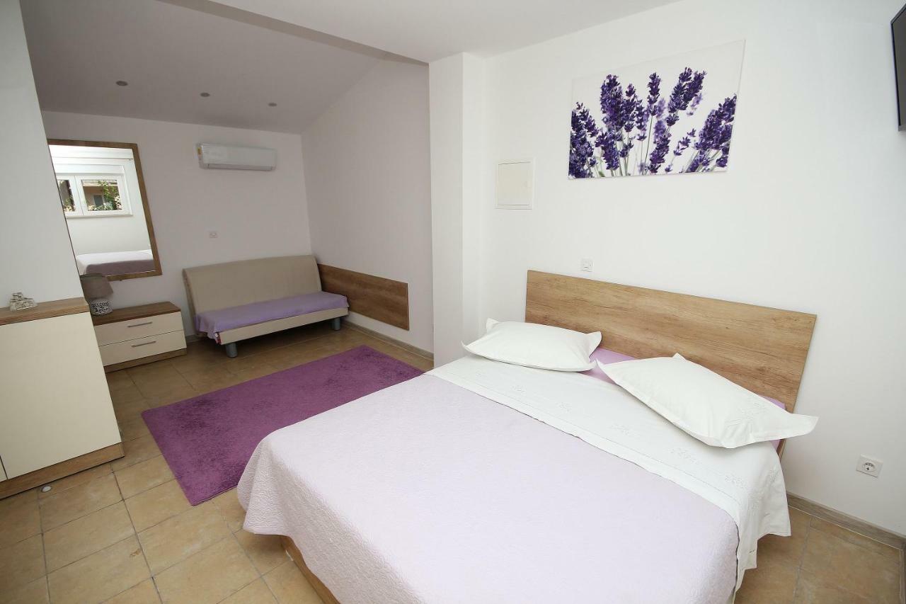 Apartmani Dalmacija Брела Экстерьер фото